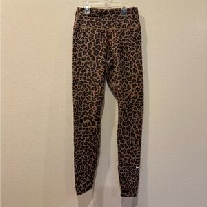 Nike Leopard Print sparkle Leggings